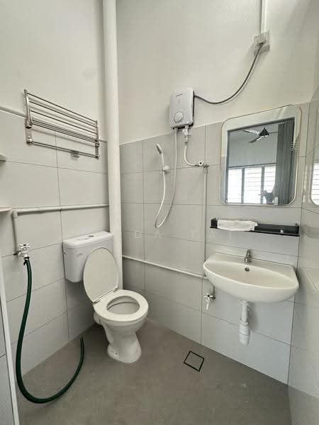 1-storey Terraced House for Sale in Taman Kota Permai (Bukit Mertajam) - Lynda Tai - Bathroom - PropertyGuru.com.my