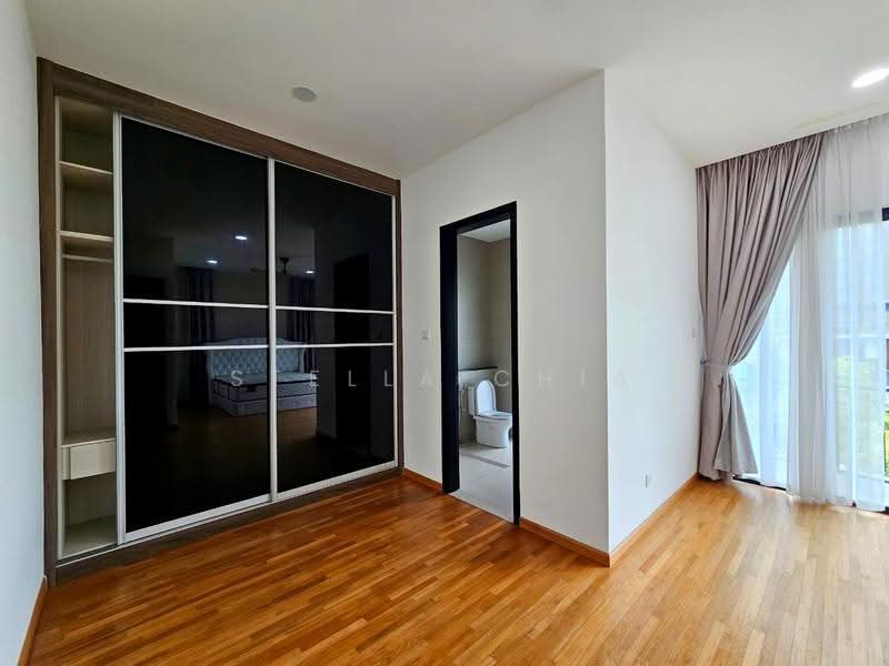 3-storey Terraced House for Rent in Senibong Cove (Masai) - Stella Chia - Bedroom - PropertyGuru.com.my