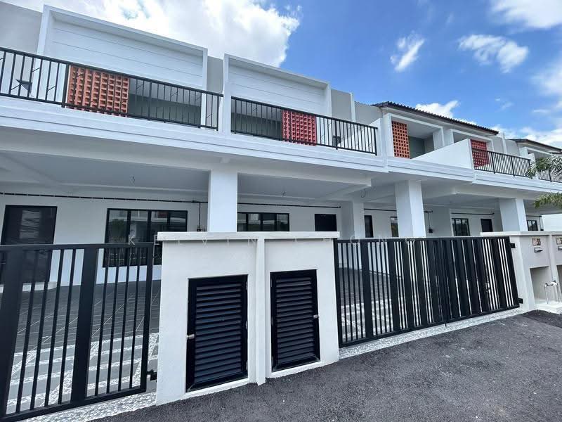 Rumah Teres 2-Tingkat untuk Dijual di Panorama Lapangan Perdana (Ipoh) - Kelvin Chong - Exterior - PropertyGuru.com.my