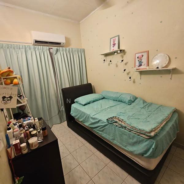 2-storey Terraced House for Rent in Putra Heights (Subang Jaya) - Najib Ayoubi - Bedroom - PropertyGuru.com.my