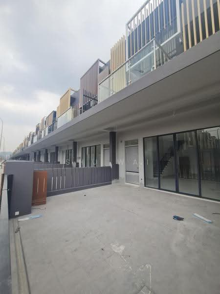 2-storey Terraced House for Sale in Kampung Sungai Kayu Ara (Petaling Jaya) - Shu Wai - Exterior - PropertyGuru.com.my