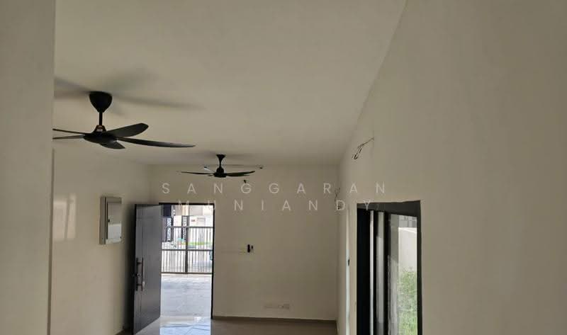 Banglo Lot Kosong untuk Dijual di Lunas (Kedah) - Sanggaran Muniandy - Living Room - PropertyGuru.com.my