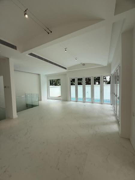 Bungalow House for Sale in Mont Kiara (Kuala Lumpur) - Jobe Koo - Living Room - PropertyGuru.com.my