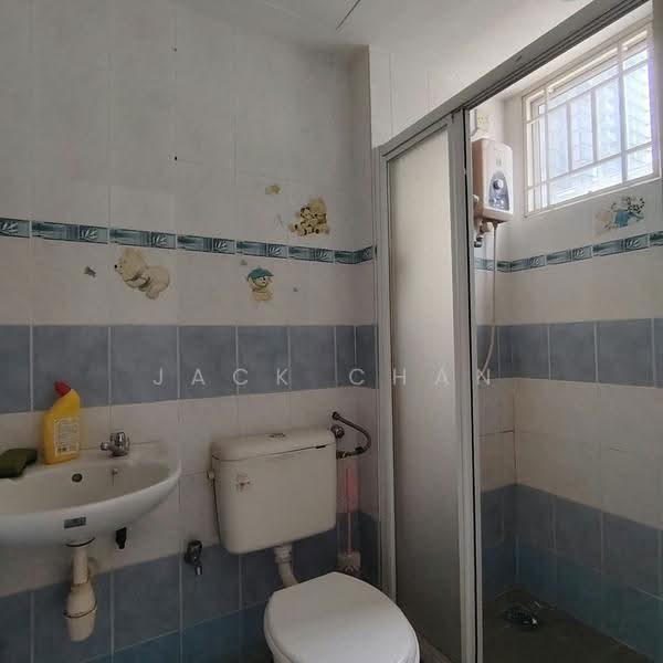 Apartment for Sale at Prima Tiara II - Jack Chan - Bathroom - PropertyGuru.com.my