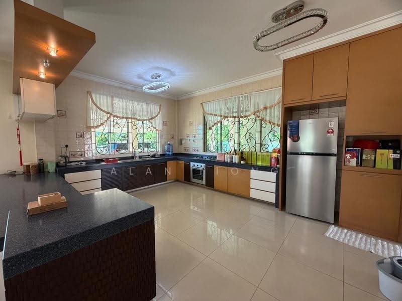 Bungalow House for Sale in Taman BDC (Kota Kinabalu) - Alan Tiong - Kitchen - PropertyGuru.com.my