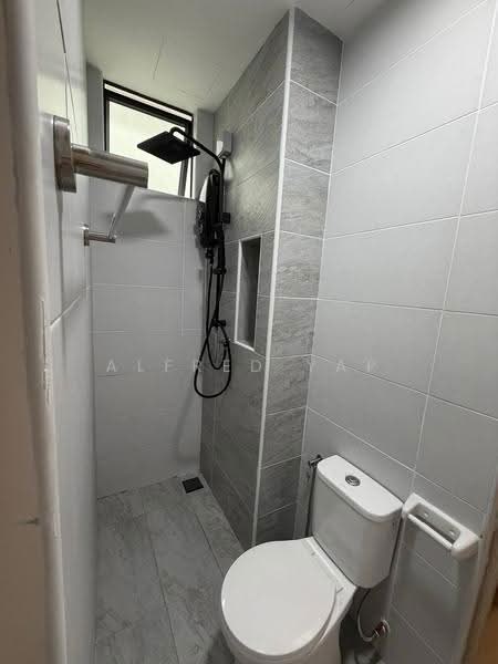 Condominium for Rent at KSL Residence 2 @ Kangkar Tebrau - Alfred Yap - Bathroom - PropertyGuru.com.my