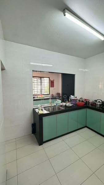 Rumah Teres 2-Tingkat untuk Dijual di Taman Bukit Mewah (Tampoi) - Johnson Chong - Kitchen - PropertyGuru.com.my