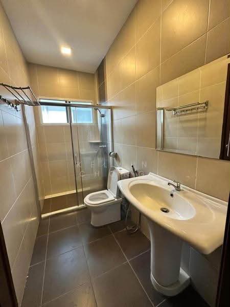 Rumah Berkembar untuk Dijual di Bandar Baru Tambun (Tambun) - Kelvin Chong - Bathroom - PropertyGuru.com.my