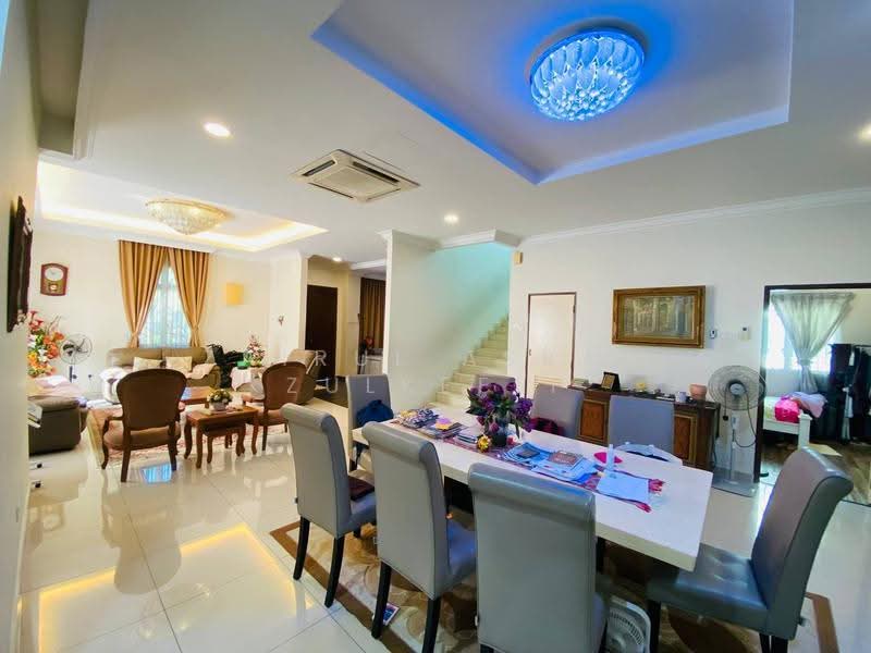Rumah Banglo untuk Dijual di Putrajaya (Putrajaya) - Zairul Asrah Zulkefli - Living Room - PropertyGuru.com.my