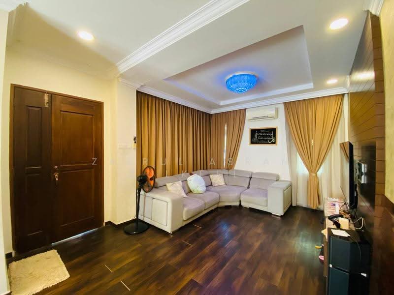 Rumah Banglo untuk Dijual di Putrajaya (Putrajaya) - Zairul Asrah Zulkefli - Living Room - PropertyGuru.com.my