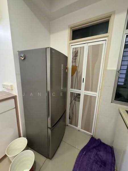 Apartment for Rent at Austin Suites (Permata Austin) - Janice Yong - Kitchen - PropertyGuru.com.my