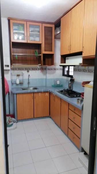 Pangsapuri untuk Disewa di Krystal Heights - Freddy Tan - Kitchen - PropertyGuru.com.my