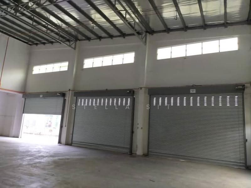 Semi-D Factory for Sale in Taman Scientex Senai (Senai) - Stella Sit - Interior - PropertyGuru.com.my