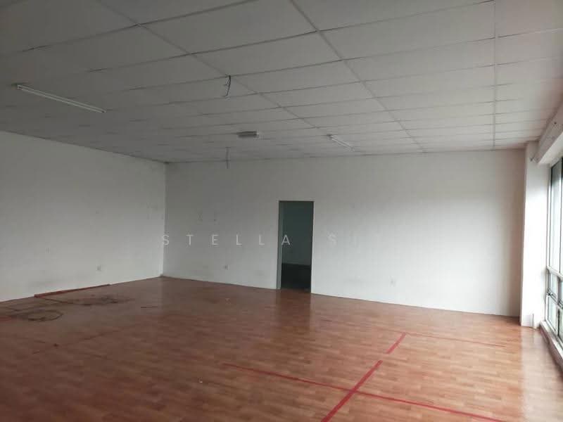 Semi-D Factory for Sale in Taman Scientex Senai (Senai) - Stella Sit - Interior - PropertyGuru.com.my
