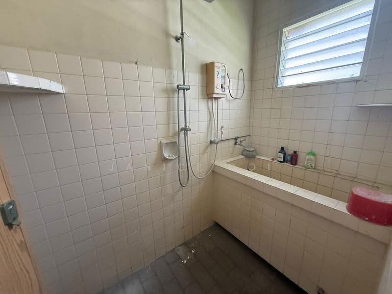Semi-Detached House for Sale in Greenlane (Jelutong) - Janice Ooi - PropertyGuru.com.my