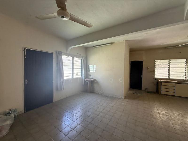 Semi-Detached House for Sale in Greenlane (Jelutong) - Janice Ooi - PropertyGuru.com.my