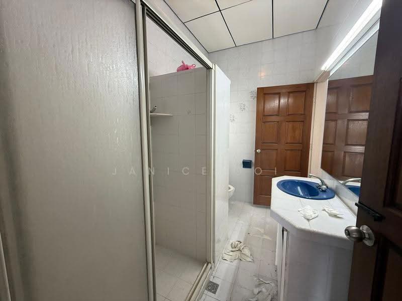 Semi-Detached House for Sale in Greenlane (Jelutong) - Janice Ooi - PropertyGuru.com.my