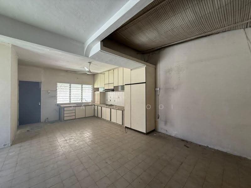Semi-Detached House for Sale in Greenlane (Jelutong) - Janice Ooi - PropertyGuru.com.my