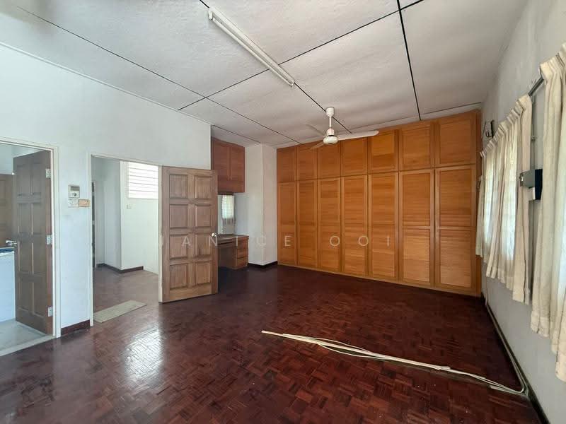 Semi-Detached House for Sale in Greenlane (Jelutong) - Janice Ooi - PropertyGuru.com.my