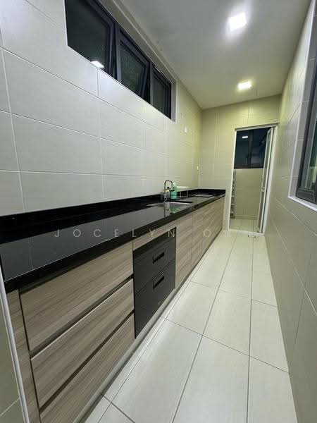 Kediaman Servis untuk Disewa di D'Secret Garden (Pangsapuri Kempas Indah) - Jocelyn Onn - Kitchen - PropertyGuru.com.my
