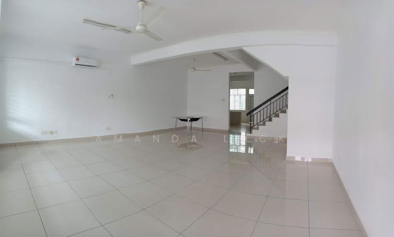 Terraced House for Sale in TAMAN PUCHONG UTAMA (Puchong) - Amanda Lock - Living Room - PropertyGuru.com.my