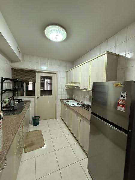 Kondominium untuk Dijual di Mont Kiara Astana - Phyllis Leong - Kitchen - PropertyGuru.com.my