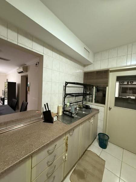 Kondominium untuk Dijual di Mont Kiara Astana - Phyllis Leong - Kitchen - PropertyGuru.com.my