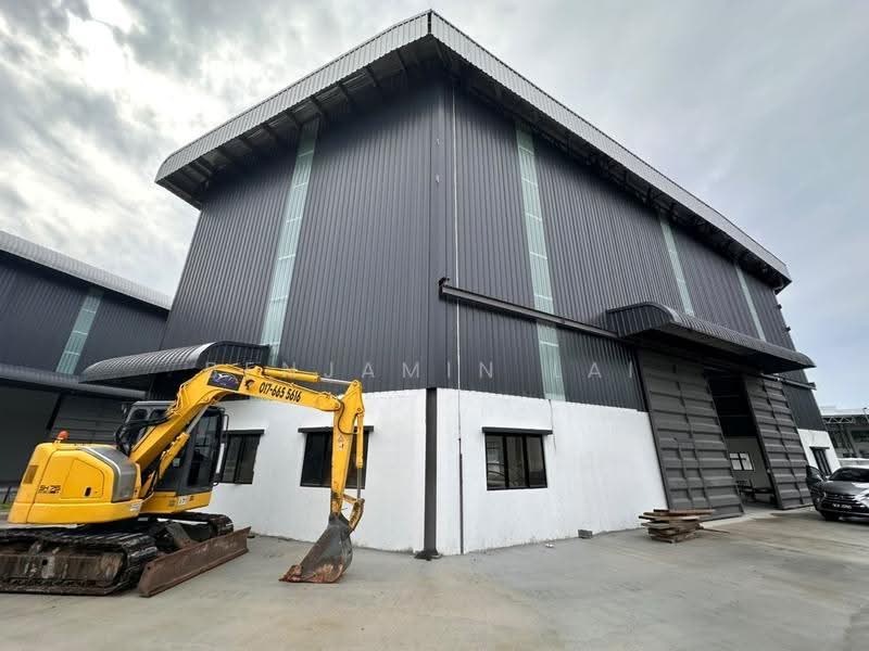 Kilang Terpisah untuk Dijual di Cheras (Selangor) - Benjamin Lai - Exterior - PropertyGuru.com.my