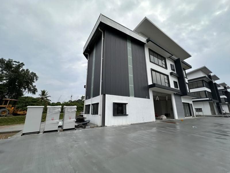 Kilang Terpisah untuk Dijual di Cheras (Selangor) - Benjamin Lai - Exterior - PropertyGuru.com.my