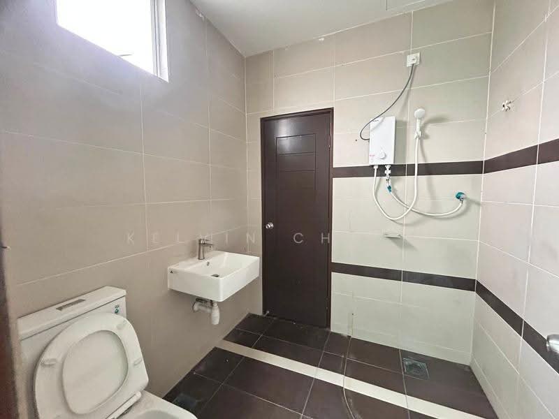 Rumah Berkembar untuk Dijual di Meru Desa Park (Chemor) - Kelvin Chong - Bathroom - PropertyGuru.com.my