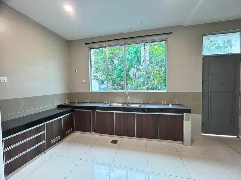 Rumah Berkembar untuk Dijual di Meru Desa Park (Chemor) - Kelvin Chong - Kitchen - PropertyGuru.com.my