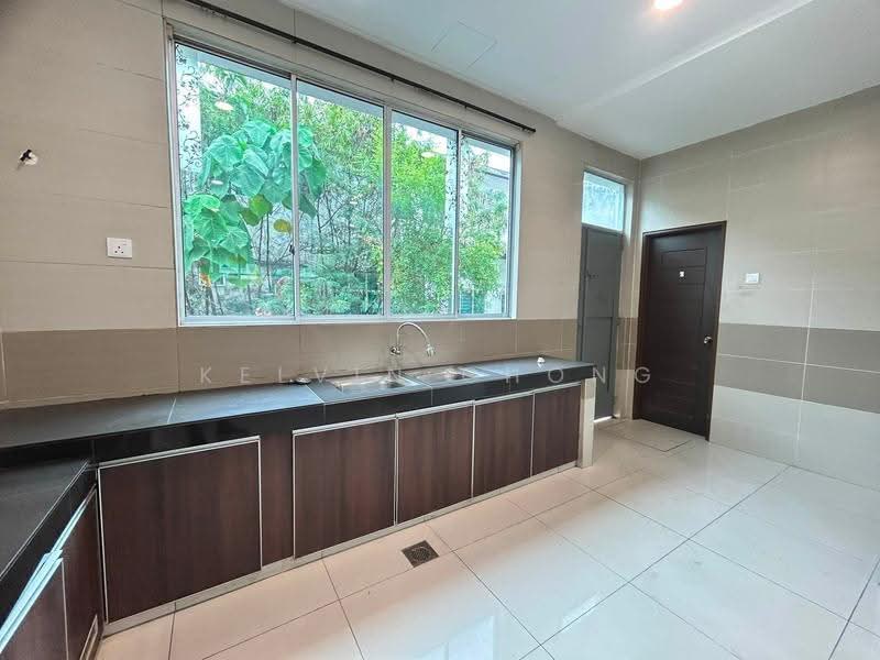 Rumah Berkembar untuk Dijual di Meru Desa Park (Chemor) - Kelvin Chong - Kitchen - PropertyGuru.com.my