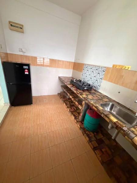 Apartment for Sale at Indah Court Apartment - Iden Tan - Kitchen - PropertyGuru.com.my