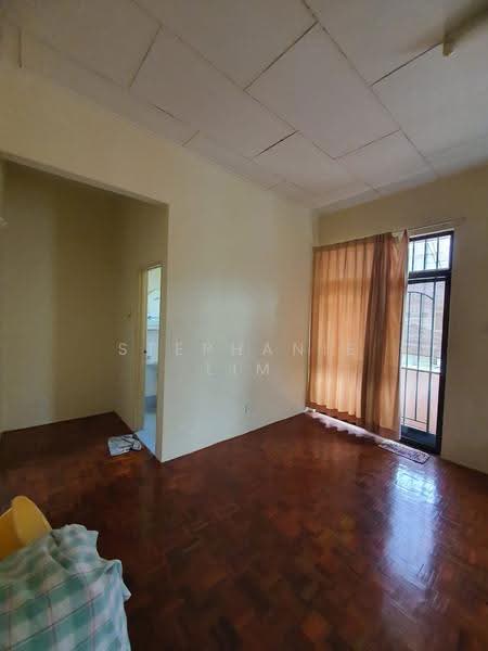 Semi-Detached House for Sale in Batu Ferringhi (Penang) - Stephanie Lim - Living Room - PropertyGuru.com.my