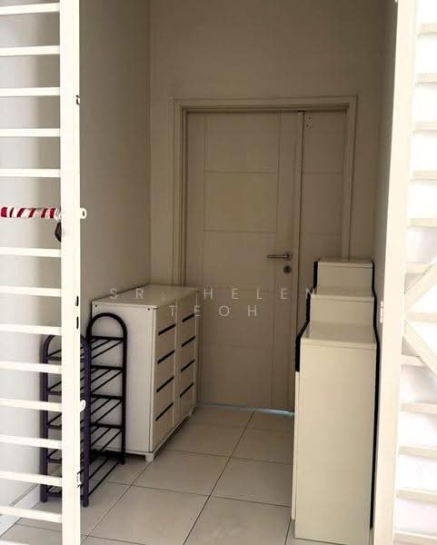 Condominium for Rent at The Golden Triangle Condominium - Sr. Helen Teoh - Entrance - PropertyGuru.com.my