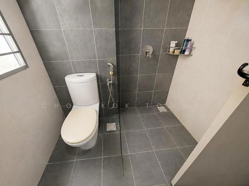 3-storey Terraced House for Sale in Puchong (Selangor) - Chow Kok Toong - Bathroom - PropertyGuru.com.my