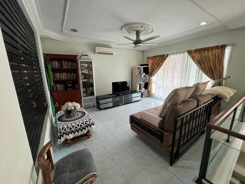 Rumah Banglo untuk Dijual di Seksyen 3 (Shah Alam) - Syahmi Shahordin - PropertyGuru.com.my