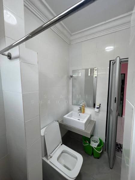 Rumah Banglo untuk Dijual di Seksyen 3 (Shah Alam) - Syahmi Shahordin - PropertyGuru.com.my
