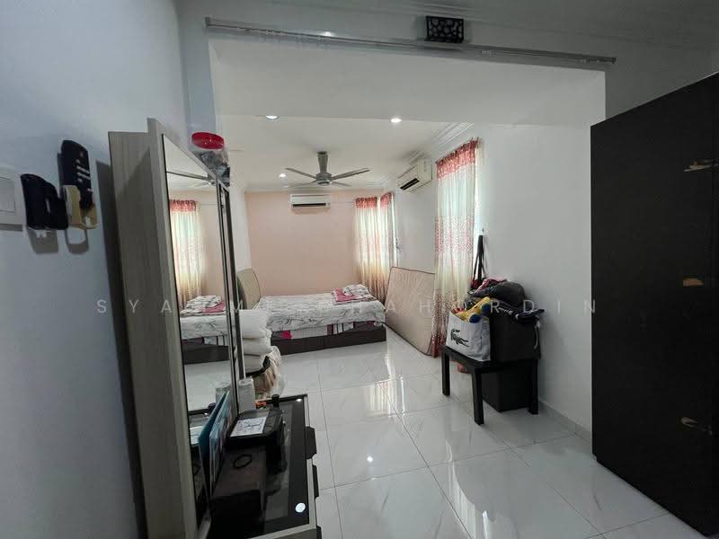 Rumah Banglo untuk Dijual di Seksyen 3 (Shah Alam) - Syahmi Shahordin - PropertyGuru.com.my