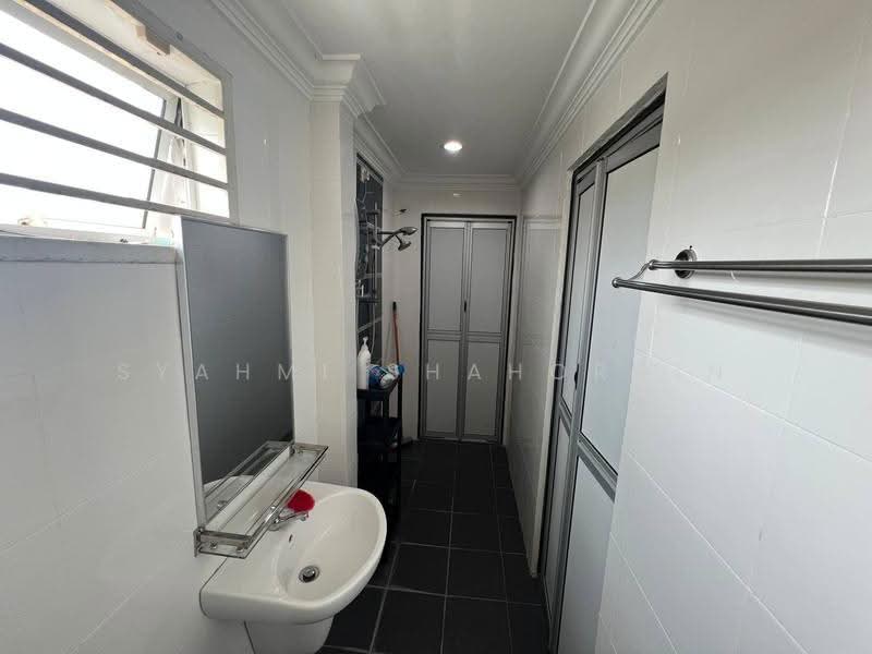 Rumah Banglo untuk Dijual di Seksyen 3 (Shah Alam) - Syahmi Shahordin - PropertyGuru.com.my