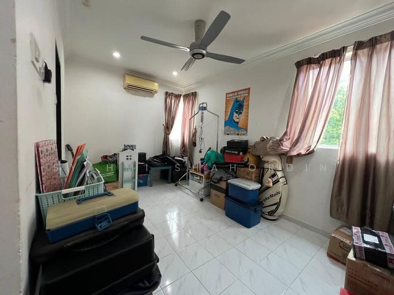 Rumah Banglo untuk Dijual di Seksyen 3 (Shah Alam) - Syahmi Shahordin - PropertyGuru.com.my