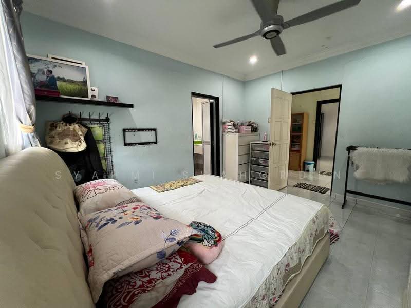 Rumah Banglo untuk Dijual di Seksyen 3 (Shah Alam) - Syahmi Shahordin - PropertyGuru.com.my