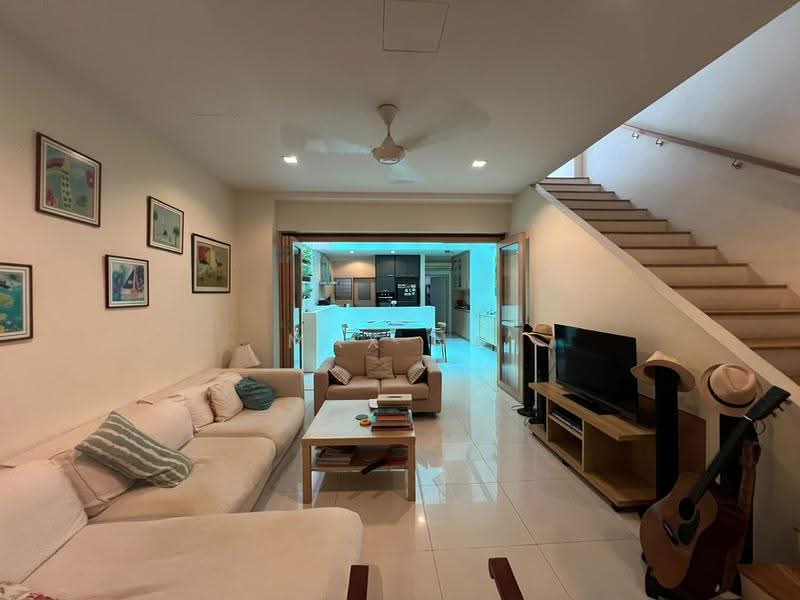 Shop / Office for Sale in Pulau Tikus (Penang) - Max Ng - Living Room - PropertyGuru.com.my