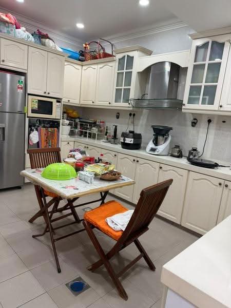 Semi-Detached House for Sale in Taman Impian Emas (Skudai) - Anna Woon - Kitchen - PropertyGuru.com.my