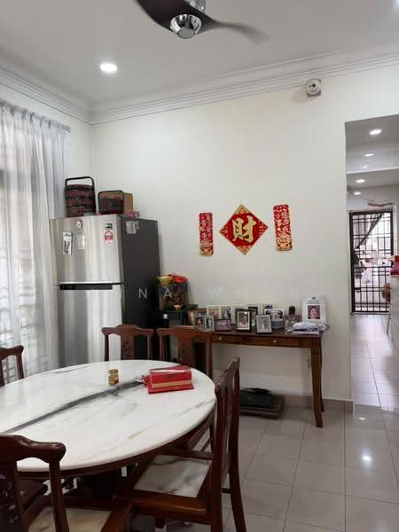 Semi-Detached House for Sale in Taman Impian Emas (Skudai) - Anna Woon - Dining Room - PropertyGuru.com.my