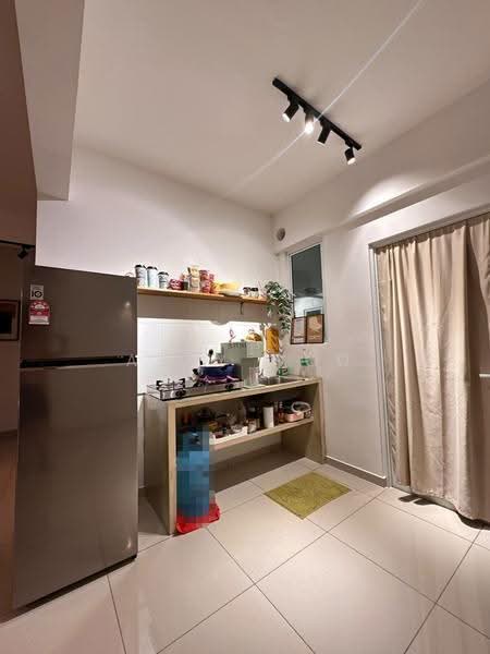 Condominium for Rent at Havana Beach Residences - Abby Woo - Kitchen - PropertyGuru.com.my