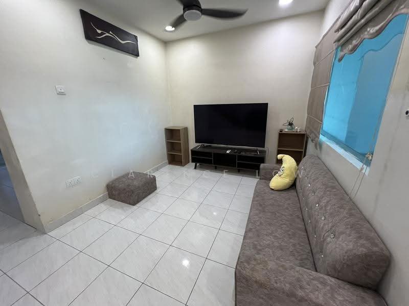 2-storey Terraced House for Sale in Skudai (Johor) - Clarence Low - Living Room - PropertyGuru.com.my