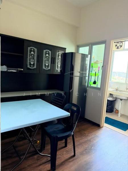 Condominium for Rent at Skyvilla Residences - Jimmyy Chin - Kitchen - PropertyGuru.com.my