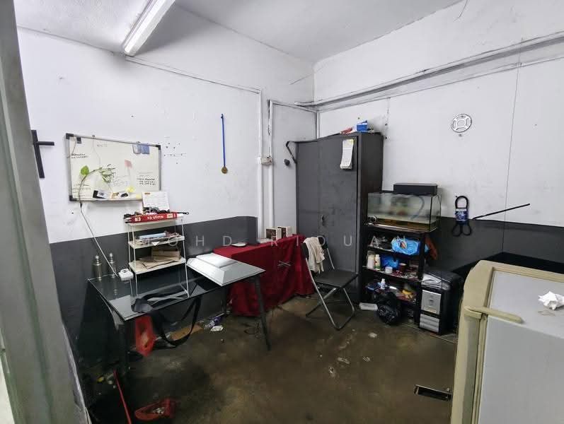 Kedai / Pejabat untuk Dijual di Petaling Jaya (Selangor) - Mohd Riduan - Interior - PropertyGuru.com.my