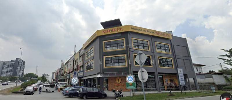 Shop / Office for Sale in Serdang (Seri Kembangan) - Alfred Long - PropertyGuru.com.my